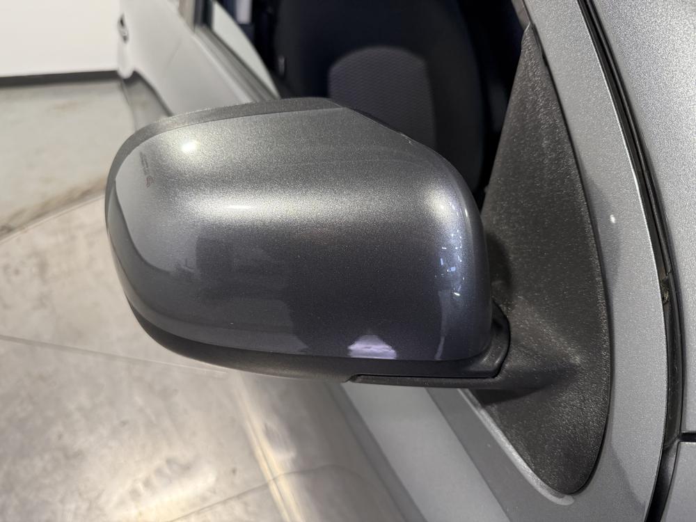 Nissan Micra SV 2016 d&rsquo;occasion à vendre - 11