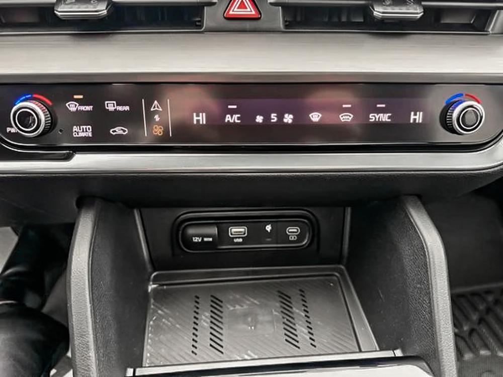 Kia Sportage EX AWD 2024 d&rsquo;occasion à vendre - 32