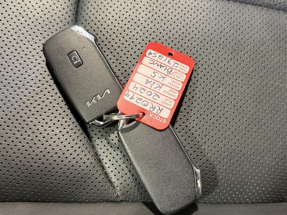 Kia K5 EX 2024 d&rsquo;occasion à vendre - 33
