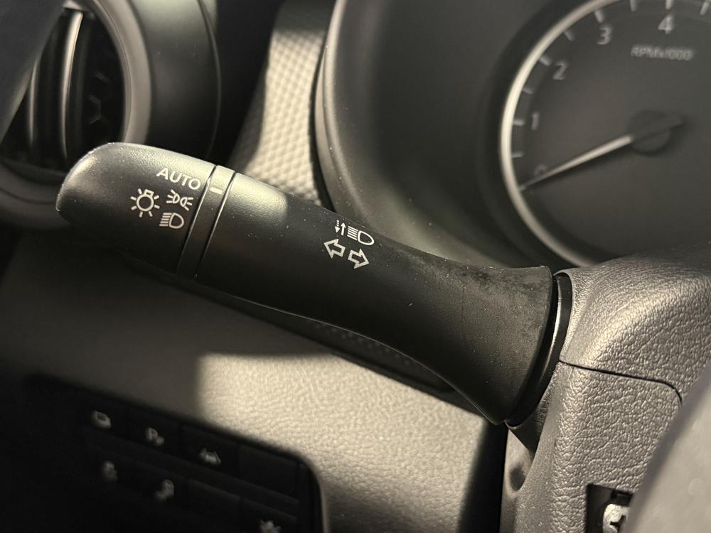 Nissan Kicks S 2023 d&rsquo;occasion à vendre - 21