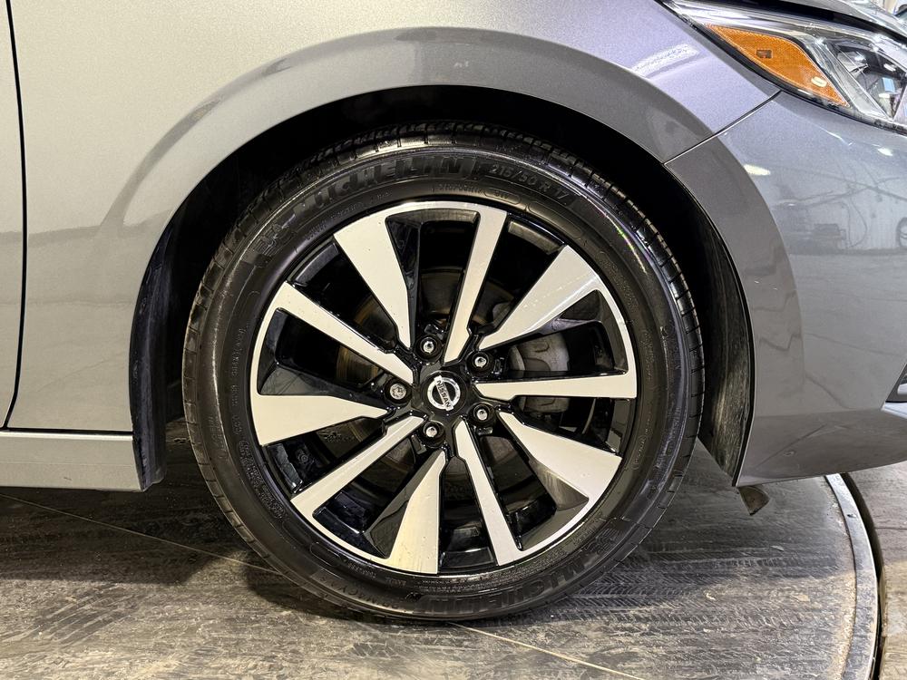 Nissan Sentra SV 2022 d&rsquo;occasion à vendre - 13