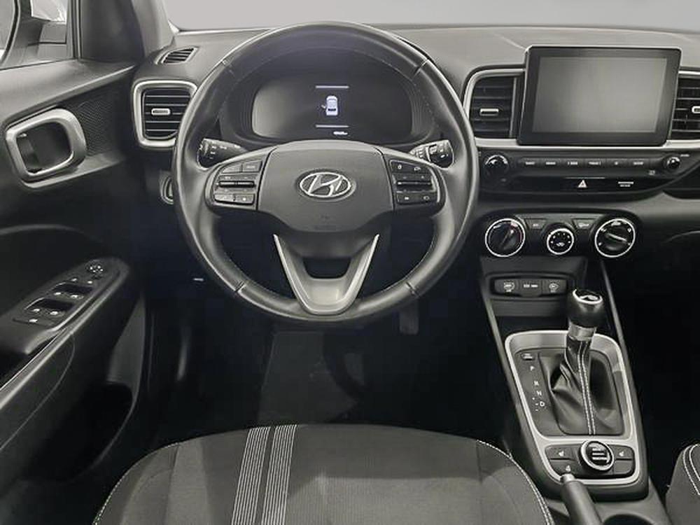 Hyundai Venue Preferred 2023 d&rsquo;occasion à vendre - 9