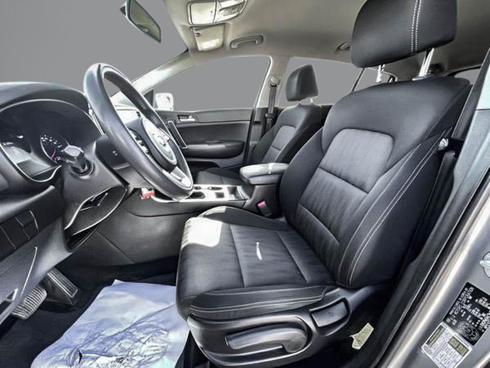 Kia Sportage LX 2021 d&rsquo;occasion à vendre - 13