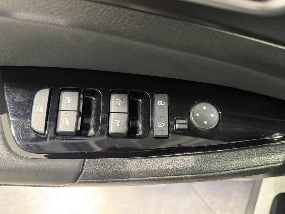Kia Sportage EX 2024 d&rsquo;occasion à vendre - 16