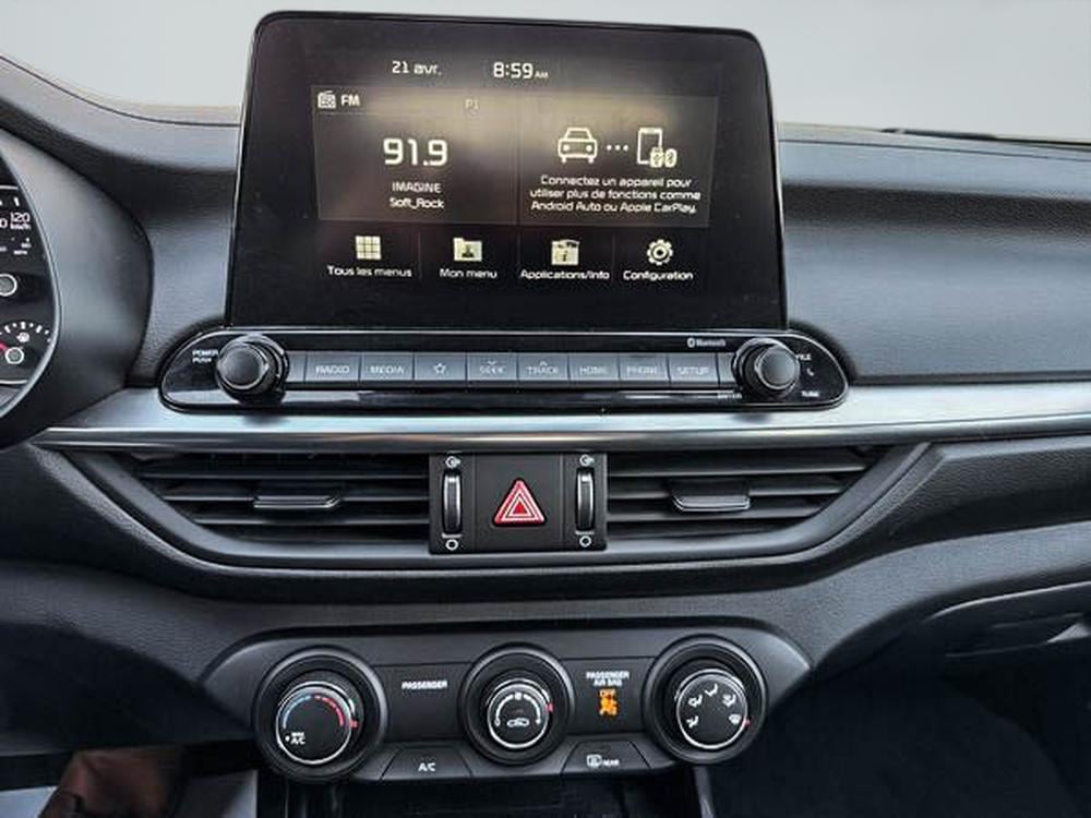 Kia Forte5 EX 2020 d&rsquo;occasion à vendre - 24