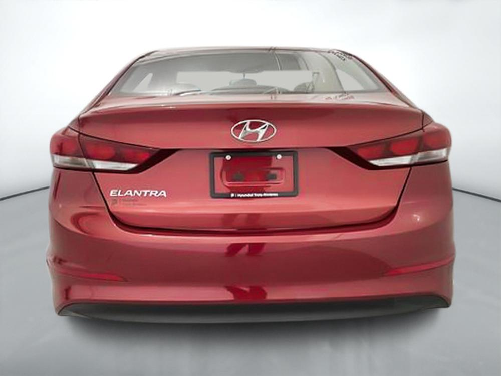 Hyundai Elantra LE 2017 d&rsquo;occasion à vendre - 7