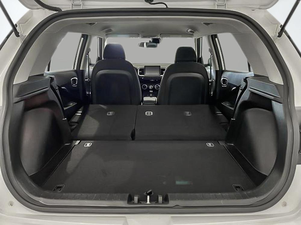 Hyundai Venue Preferred 2023 d&rsquo;occasion à vendre - 29
