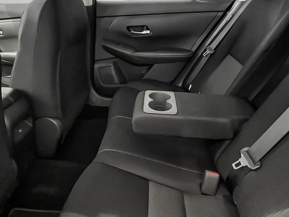 Nissan Sentra SV 2021 d&rsquo;occasion à vendre - 28