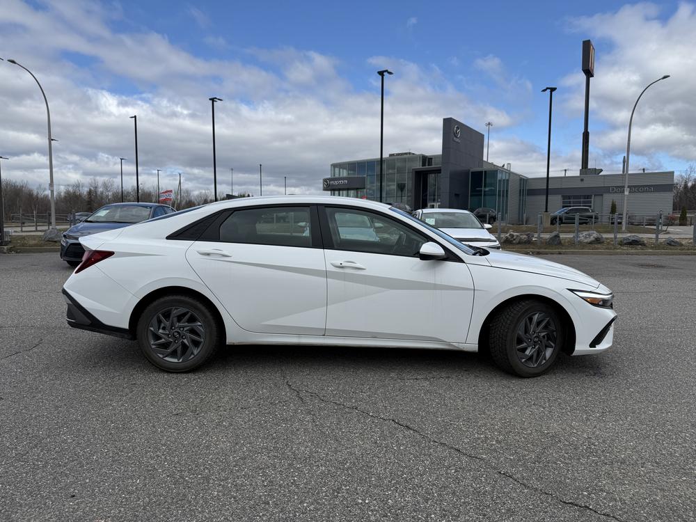 Hyundai Elantra Preferred 2025 d&rsquo;occasion à vendre - 2