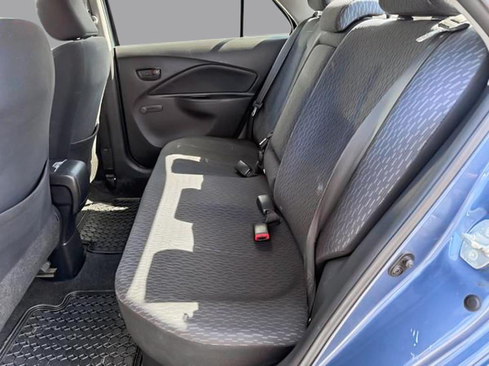 Toyota Yaris BASE 2012 d&rsquo;occasion à vendre - 22