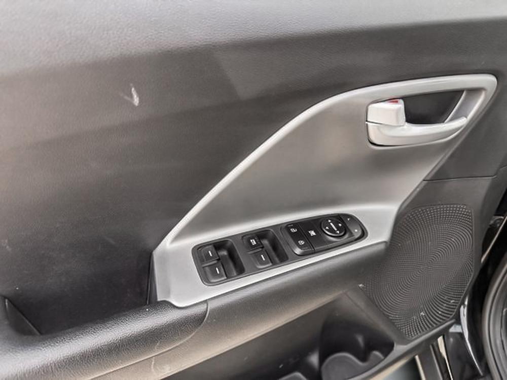 Kia Niro LX 2022 d&rsquo;occasion à vendre - 13