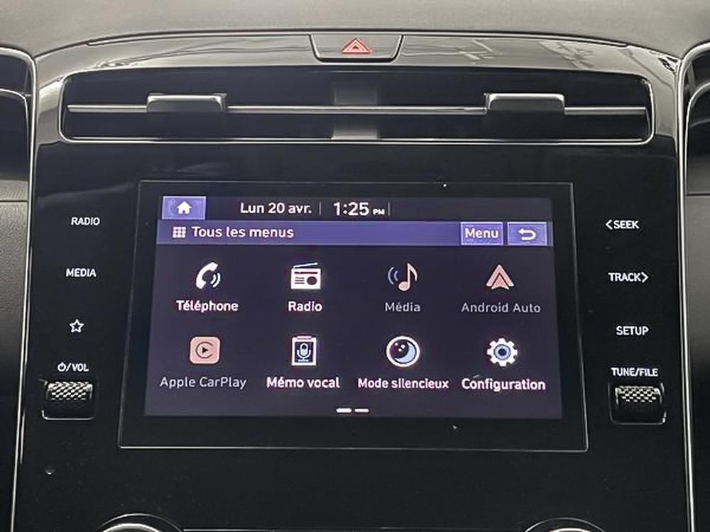 Hyundai Tucson Essential 2023 d&rsquo;occasion à vendre - 22