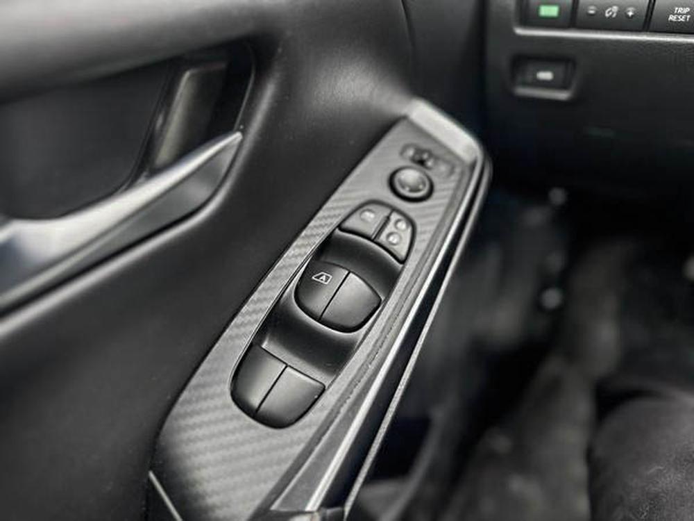 Nissan Sentra SR 2023 d&rsquo;occasion à vendre - 11