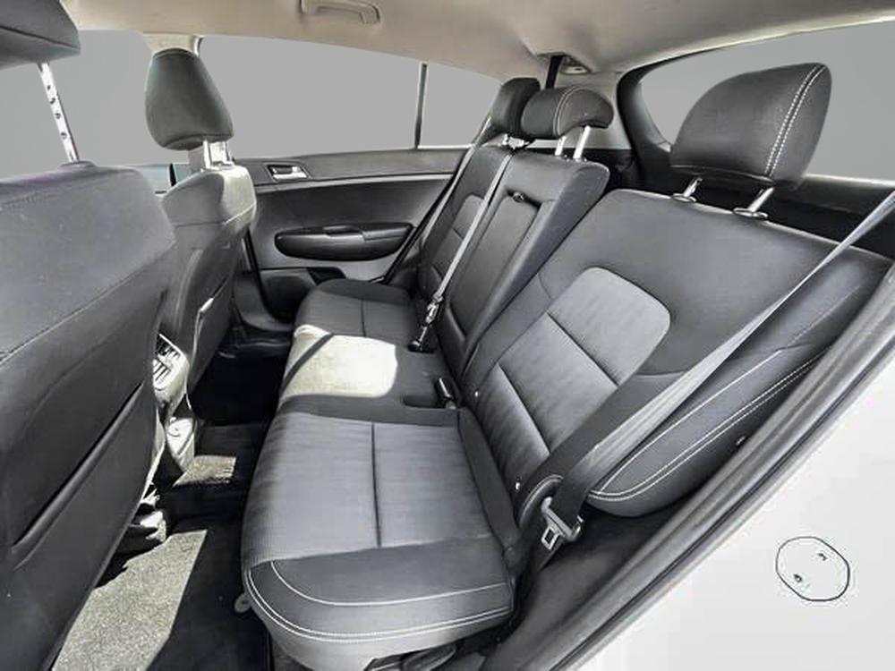 Kia Sportage LX 2018 d&rsquo;occasion à vendre - 26