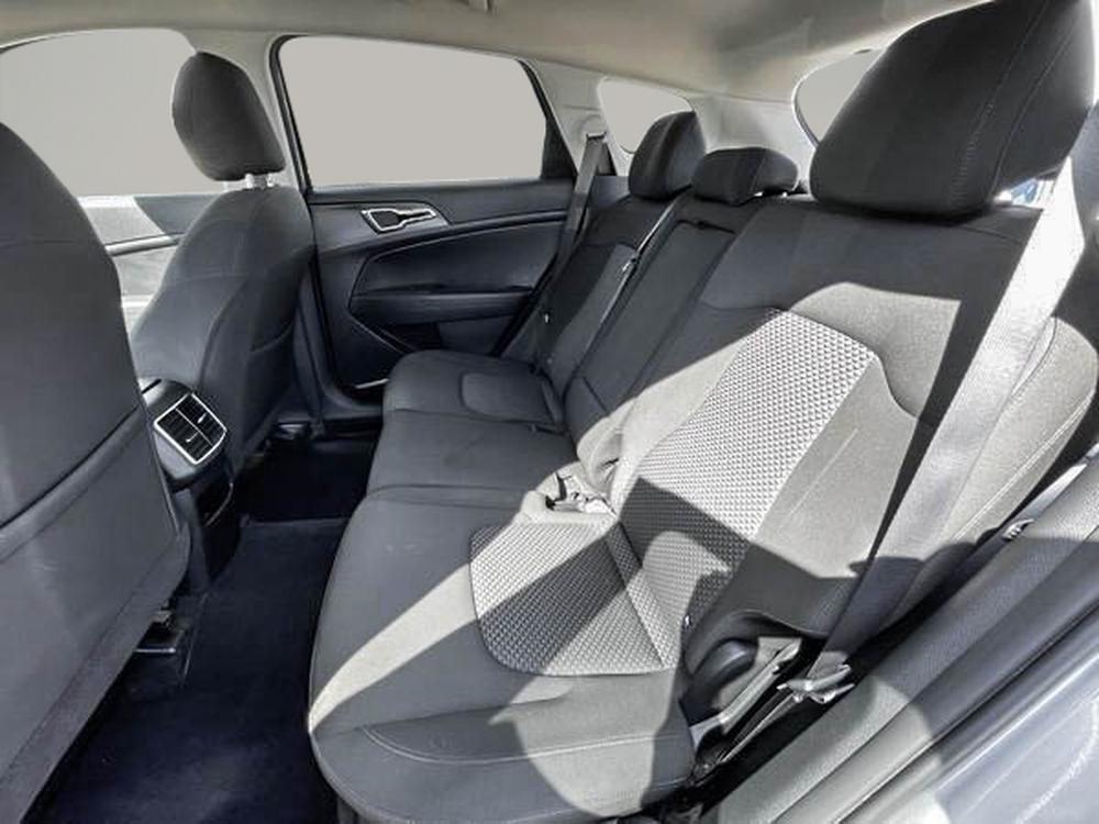 Kia Sportage LX 2023 d&rsquo;occasion à vendre - 26