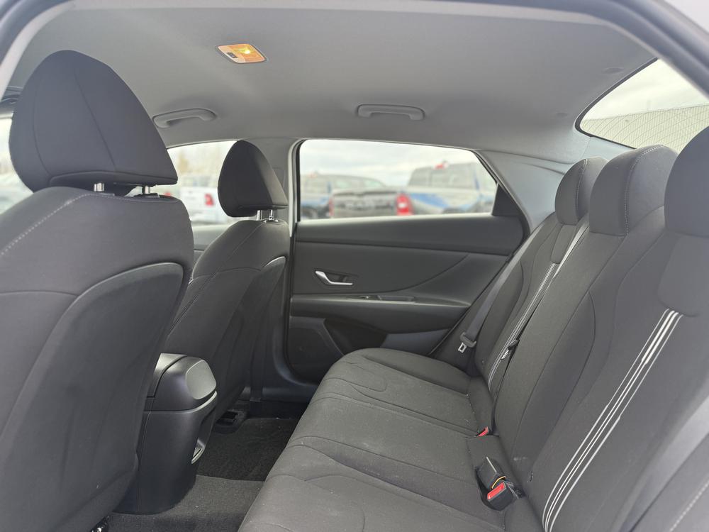 Hyundai Elantra Preferred 2025 d&rsquo;occasion à vendre - 8