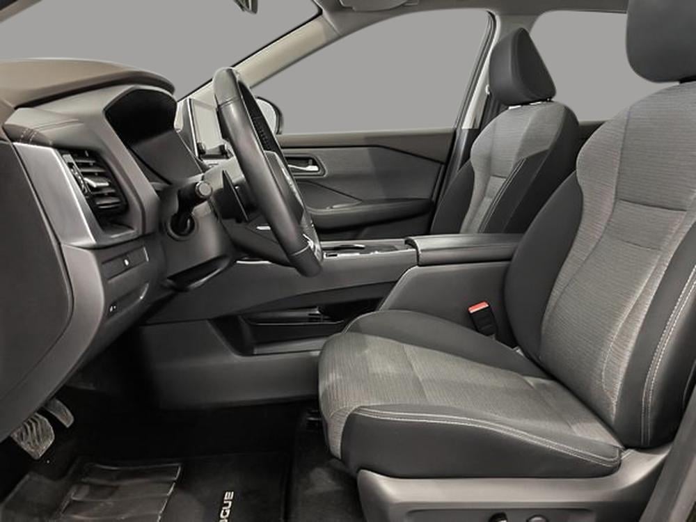 Nissan Rogue SV 2021 d&rsquo;occasion à vendre - 12
