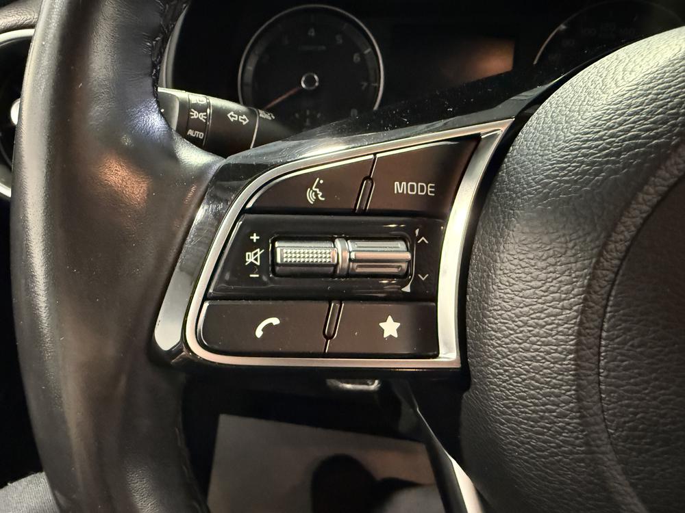 Kia Forte EX 2023 d&rsquo;occasion à vendre - 18