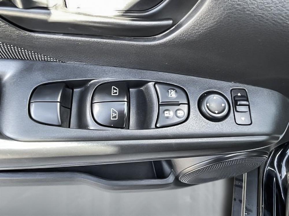 Nissan Kicks S 2019 d&rsquo;occasion à vendre - 11