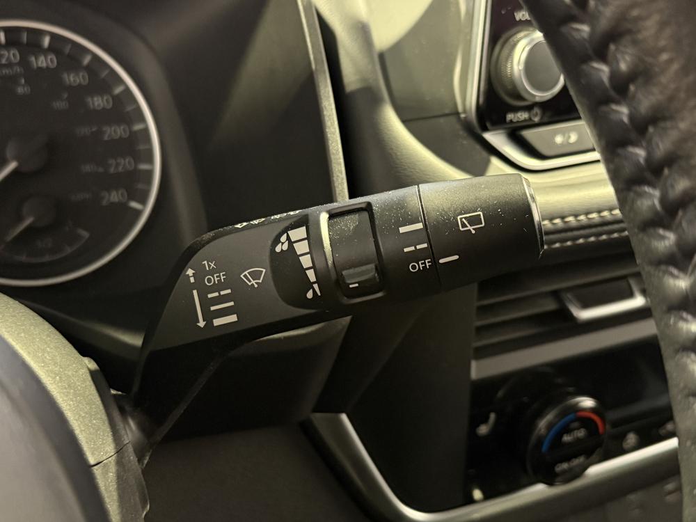 Nissan Rogue S 2023 d&rsquo;occasion à vendre - 22