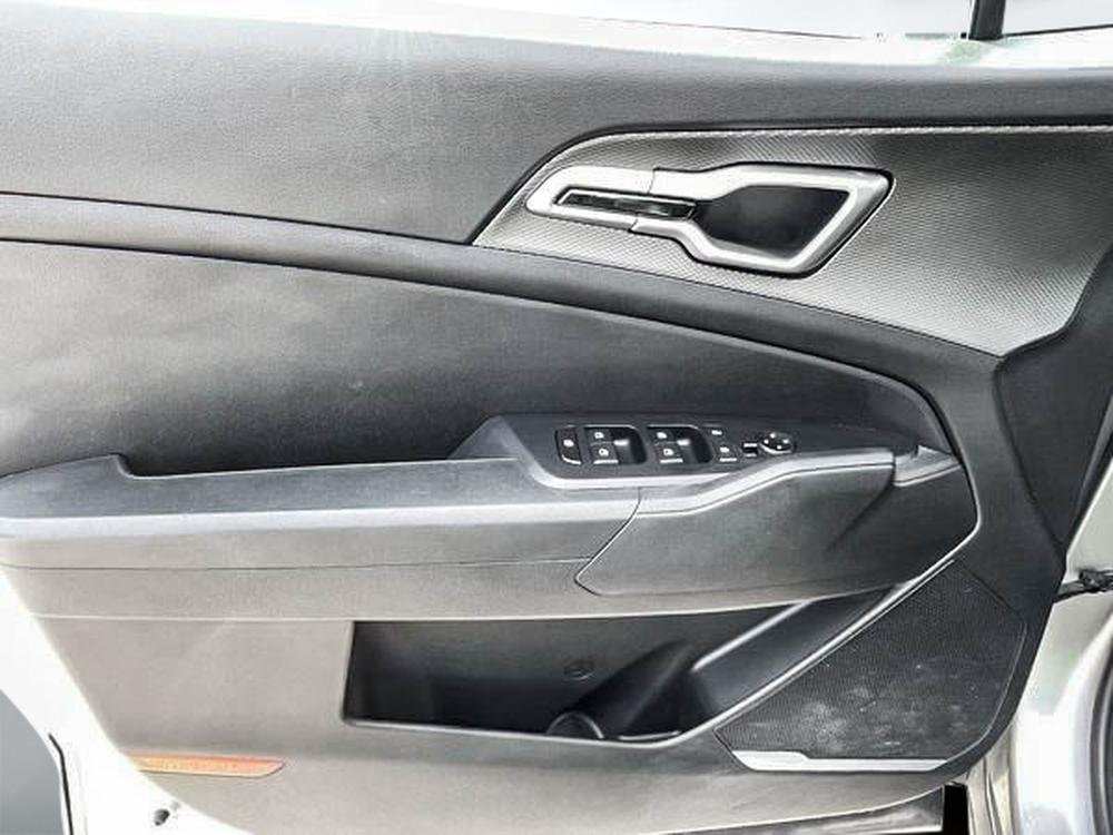 Kia Sportage LX 2023 d&rsquo;occasion à vendre - 12