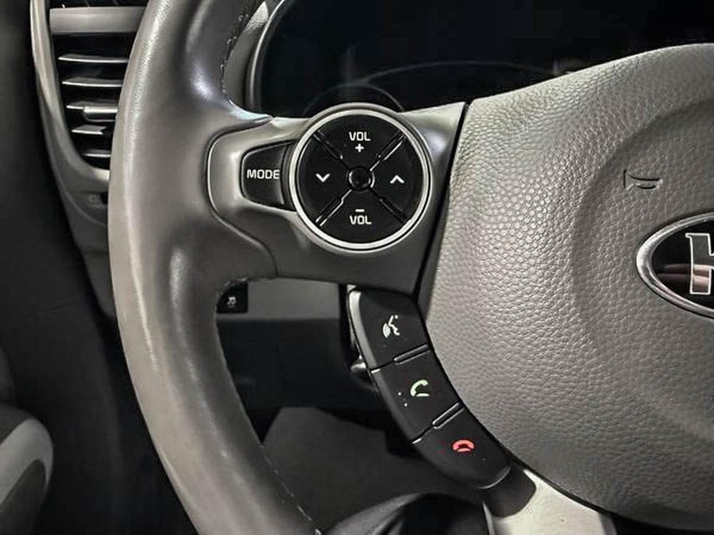 Kia Soul EV EV 2019 d&rsquo;occasion à vendre - 19