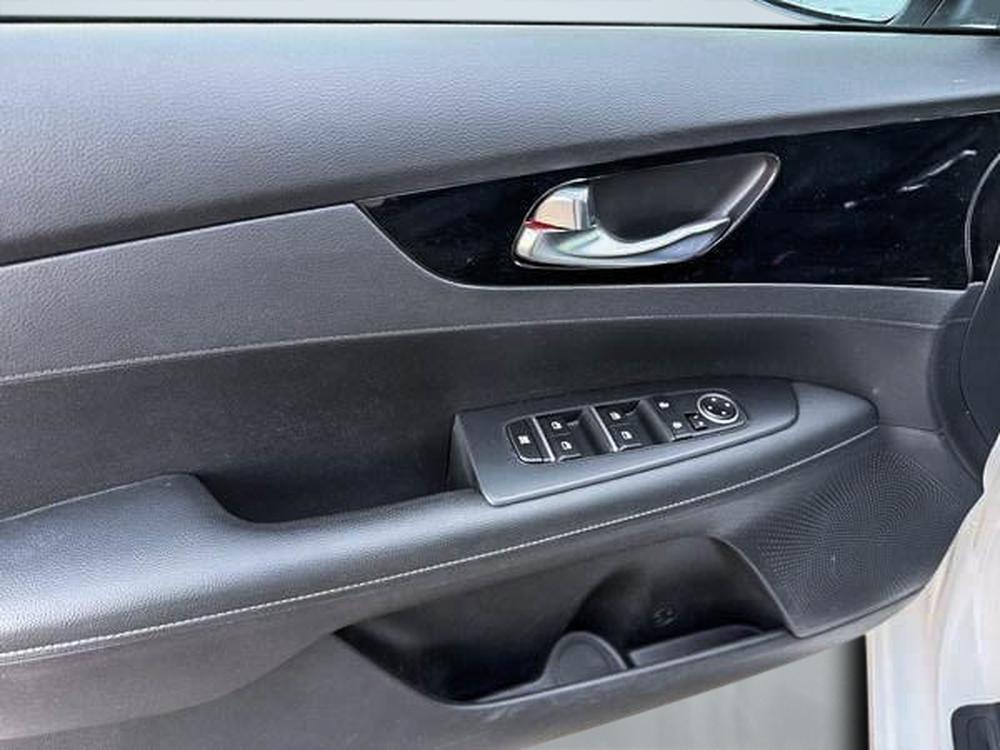 Kia Forte5 EX 2020 d&rsquo;occasion à vendre - 12