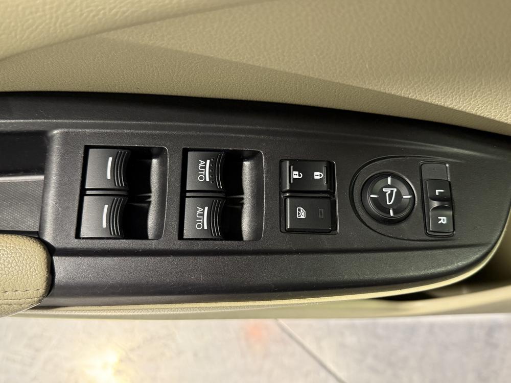 Acura RDX Technology Package 2015 d&rsquo;occasion à vendre - 16