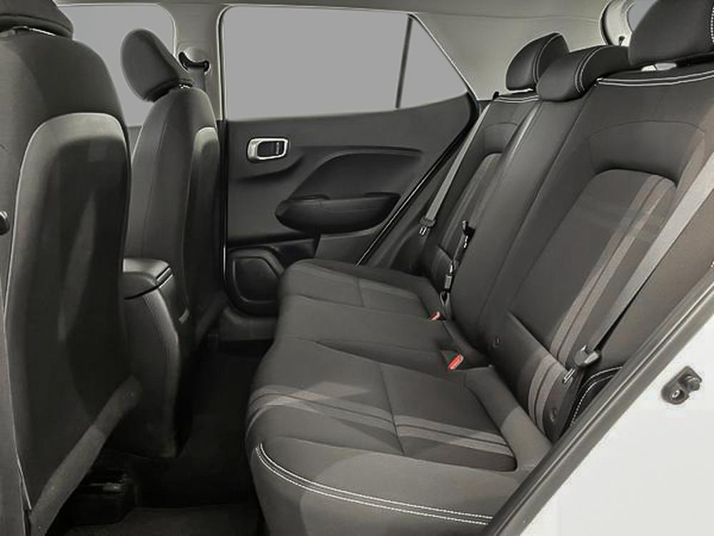 Hyundai Venue Preferred 2023 d&rsquo;occasion à vendre - 27