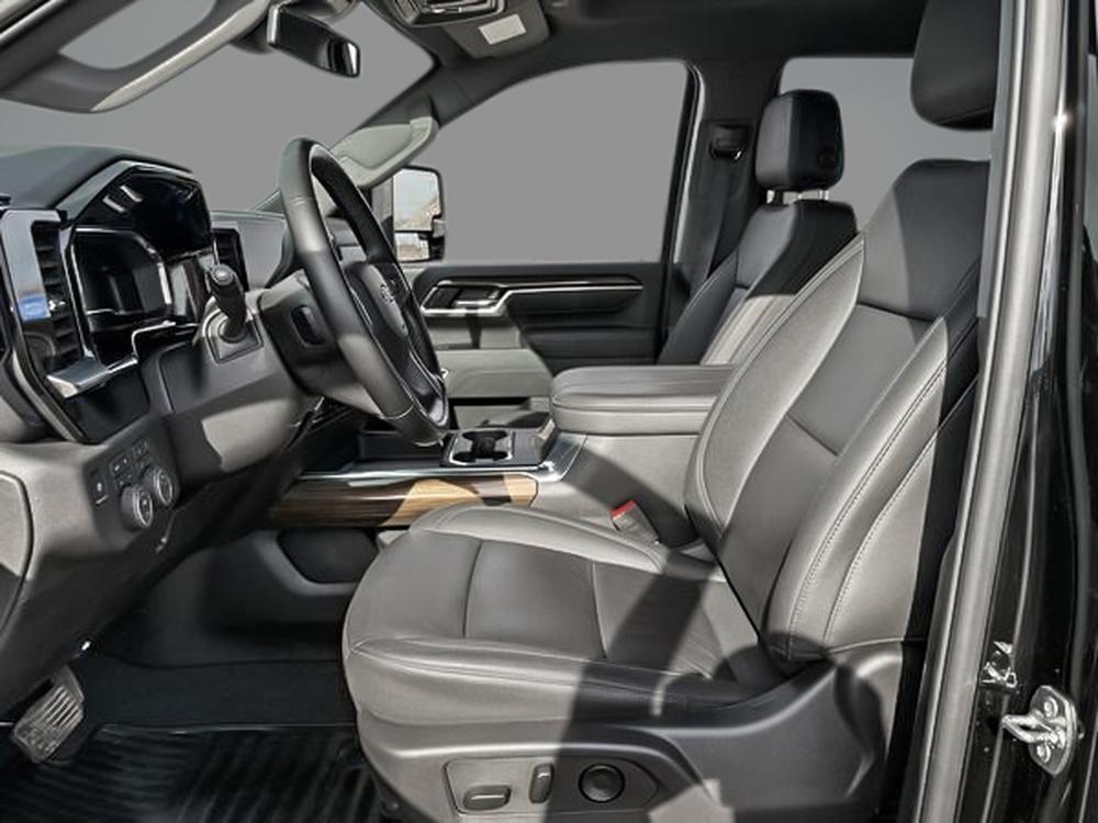 Chevrolet Silverado 2500HD Trail Boss 2025 d&rsquo;occasion à vendre - 16