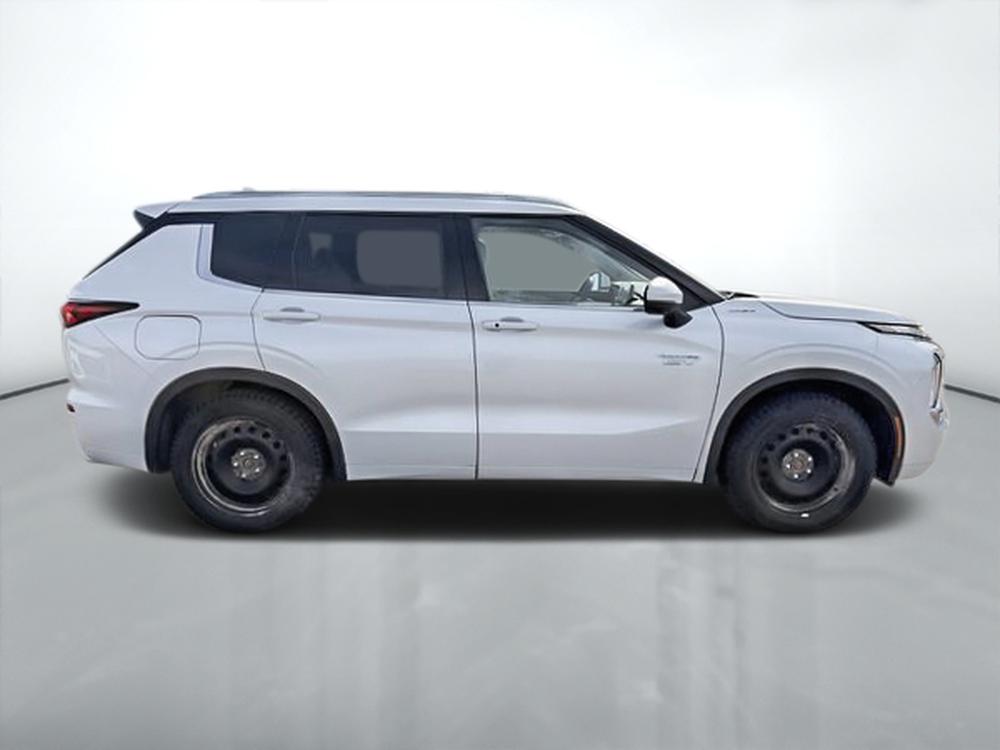 Mitsubishi Outlander PHEV GT AWD 2023 d&rsquo;occasion à vendre - 9