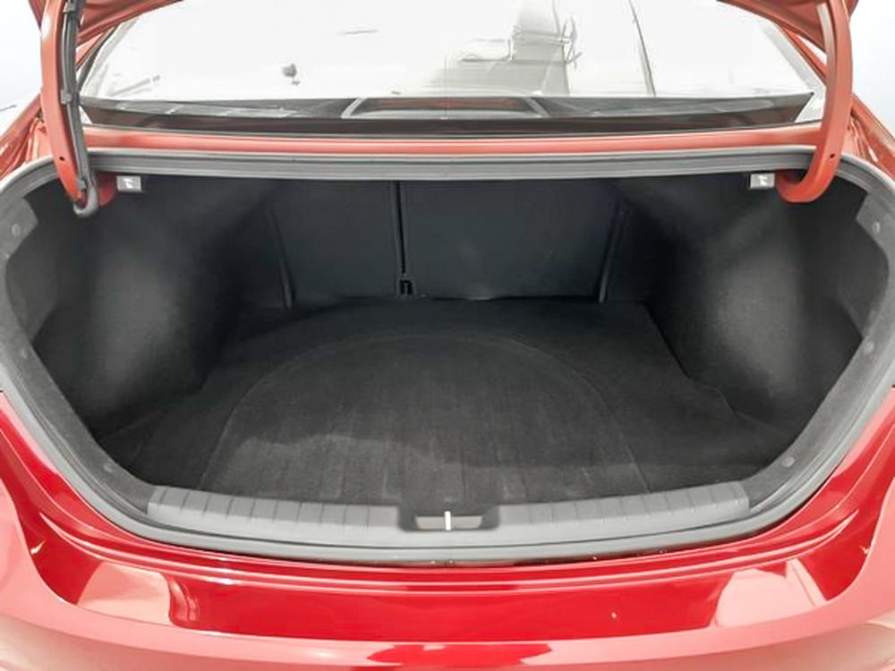 Hyundai Elantra LE 2017 d&rsquo;occasion à vendre - 23