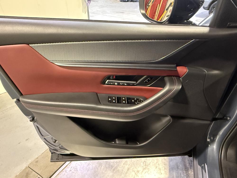 Mazda CX-70 hybride léger GT 2025 d&rsquo;occasion à vendre - 14