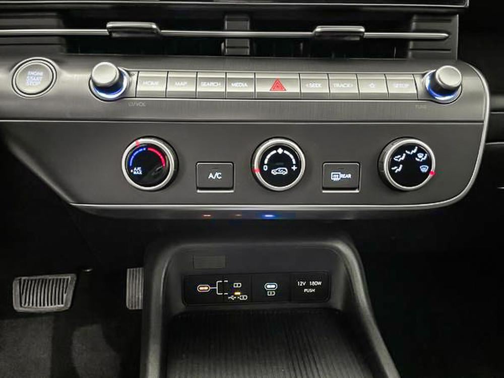 Hyundai Kona Preferred AWD 2024 d&rsquo;occasion à vendre - 24