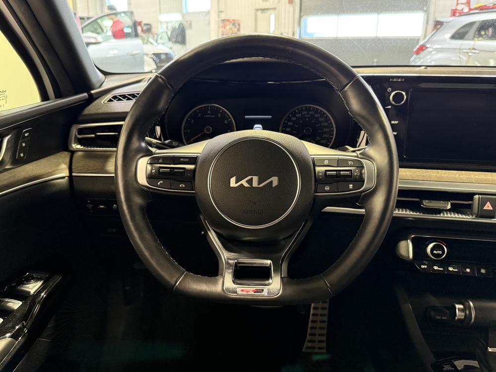 Kia K5 GT-LINE 2022 d&rsquo;occasion à vendre - 18