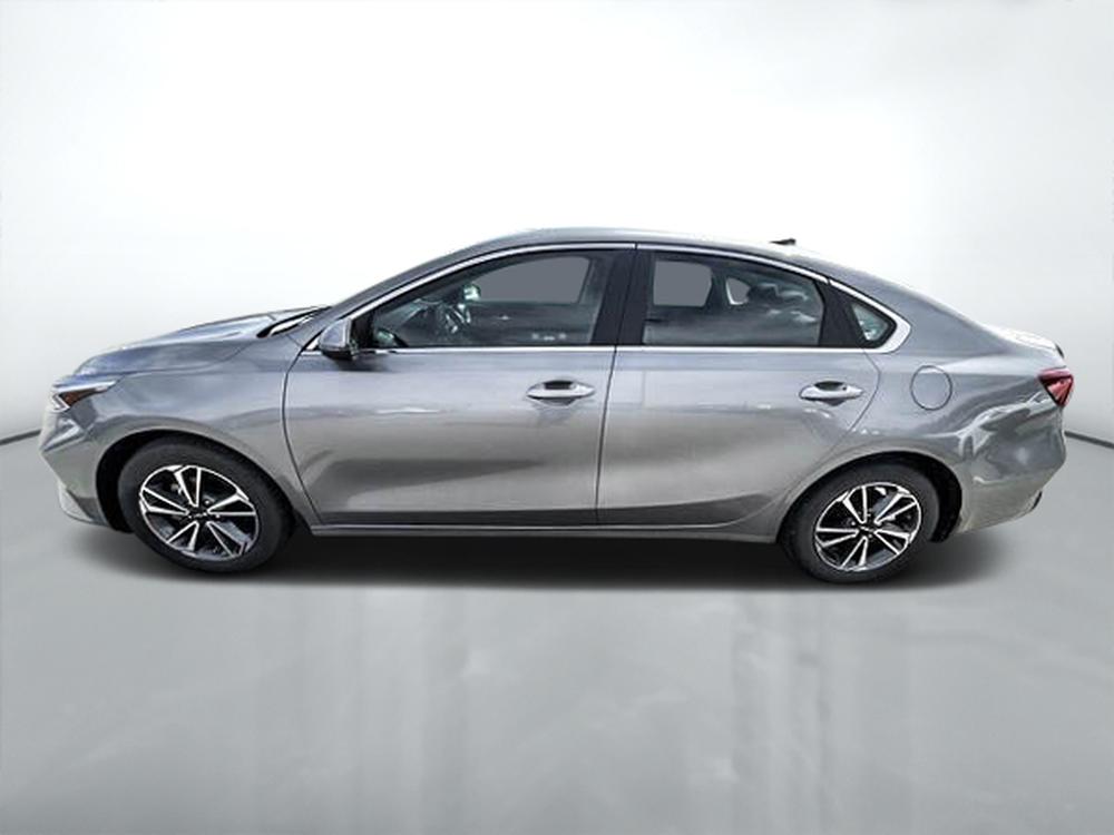 Kia Forte EX 2024 d&rsquo;occasion à vendre - 4