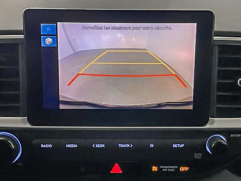 Hyundai Venue Preferred 2023 d&rsquo;occasion à vendre - 23
