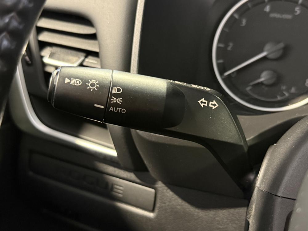 Nissan Rogue S 2023 d&rsquo;occasion à vendre - 21