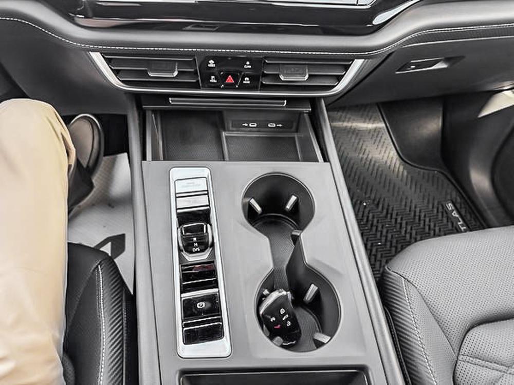 Volkswagen Atlas Cross Sport COMFORTLINE AWD 2.0L 2024 d&rsquo;occasion à vendre - 26