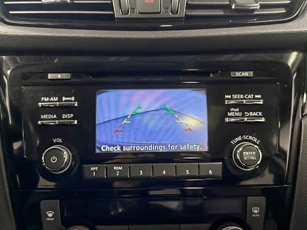 Nissan Qashqai SV 2017 d&rsquo;occasion à vendre - 28