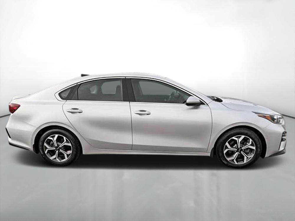 Kia Forte 2020 Gris usage à vendre Kia Forte 2020 Gris usage à vendre