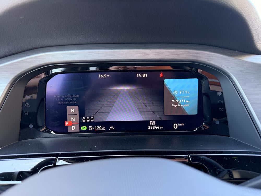 Volkswagen Atlas Cross Sport COMFORTLINE AWD 2.0L 2024 d&rsquo;occasion à vendre - 22