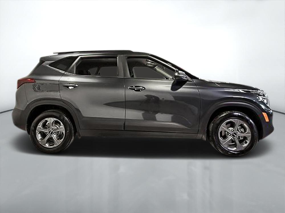 Kia Seltos LX 2023 d&rsquo;occasion à vendre - 2