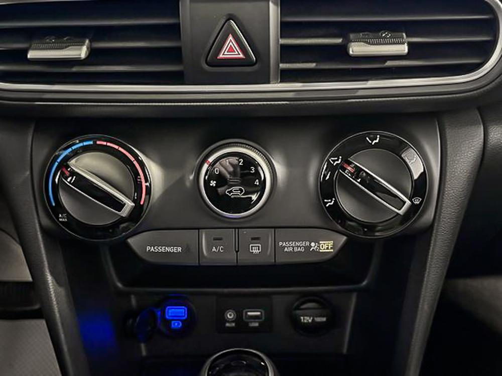 Hyundai Kona Prefered 2019 d&rsquo;occasion à vendre - 27