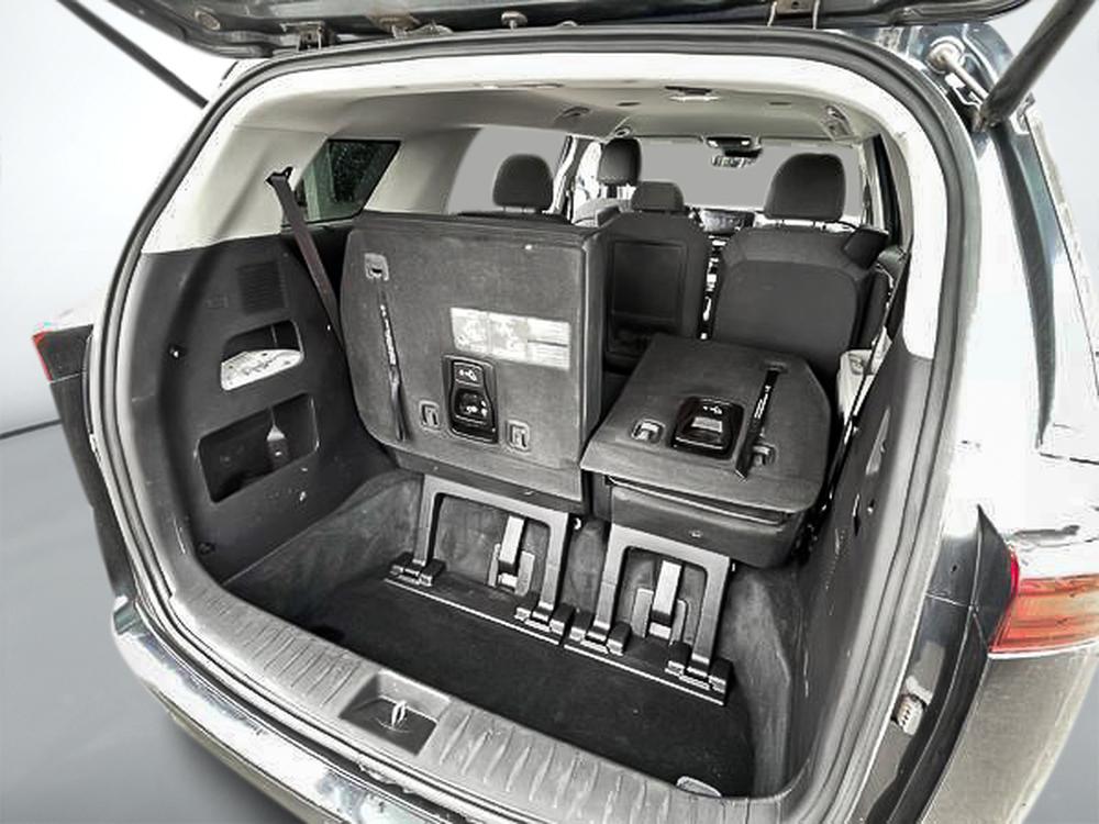 Kia Carnival LX+ 2022 d&rsquo;occasion à vendre - 26