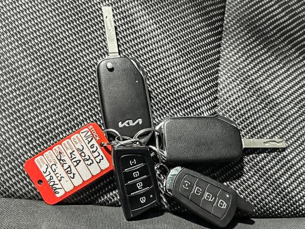 Kia Seltos LX 2023 d&rsquo;occasion à vendre - 32