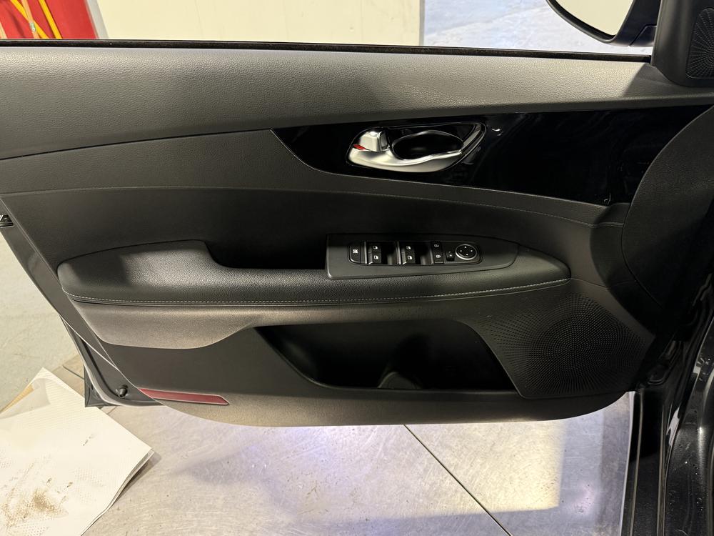 Kia Forte GT-LINE 2022 d&rsquo;occasion à vendre - 14