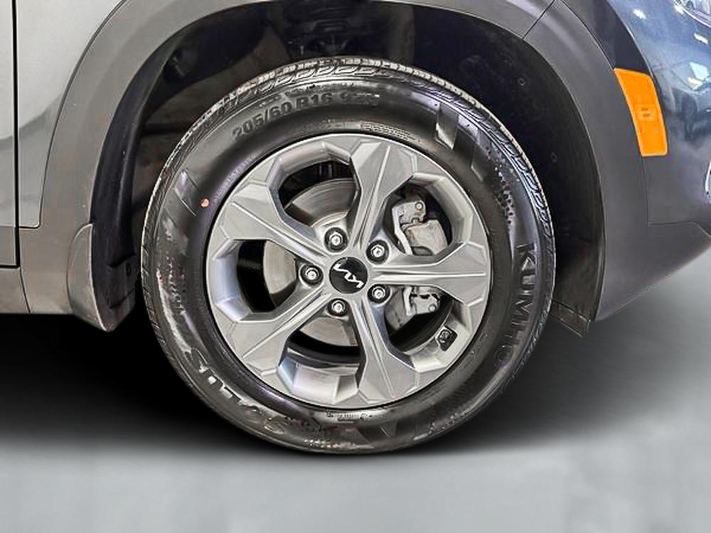 Kia Seltos LX 2023 d&rsquo;occasion à vendre - 12