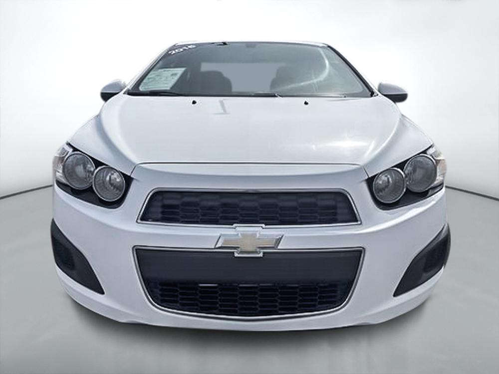 Chevrolet Sonic LTZ 2016 d&rsquo;occasion à vendre - 2