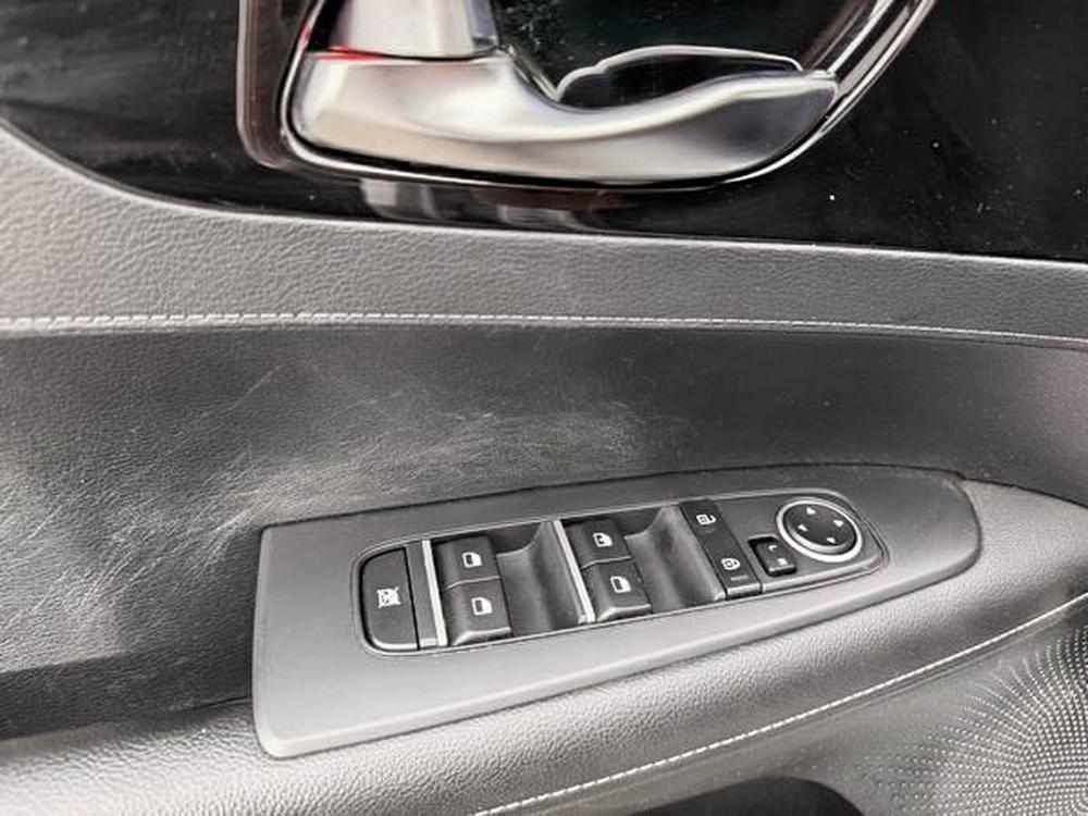 Kia Forte 2020 Gris usage à vendre Kia Forte 2020 Gris usage à vendre